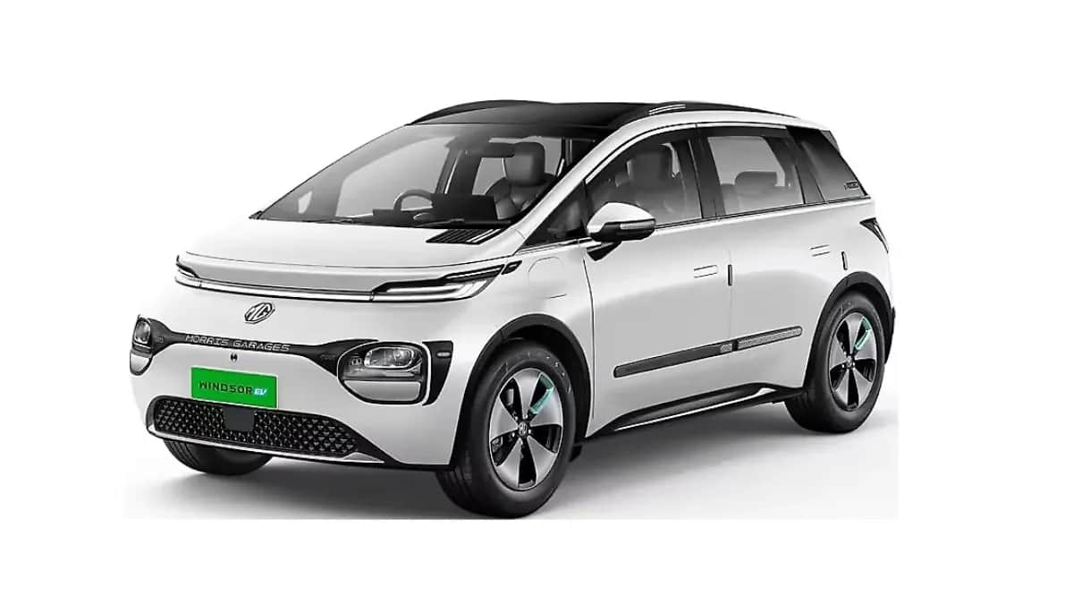 2024 MG Motor Windsor EV exterior front view