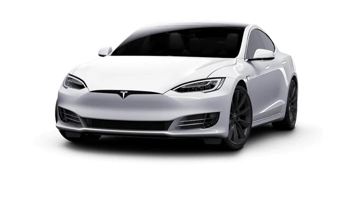 2026 Tesla Model S exterior front view