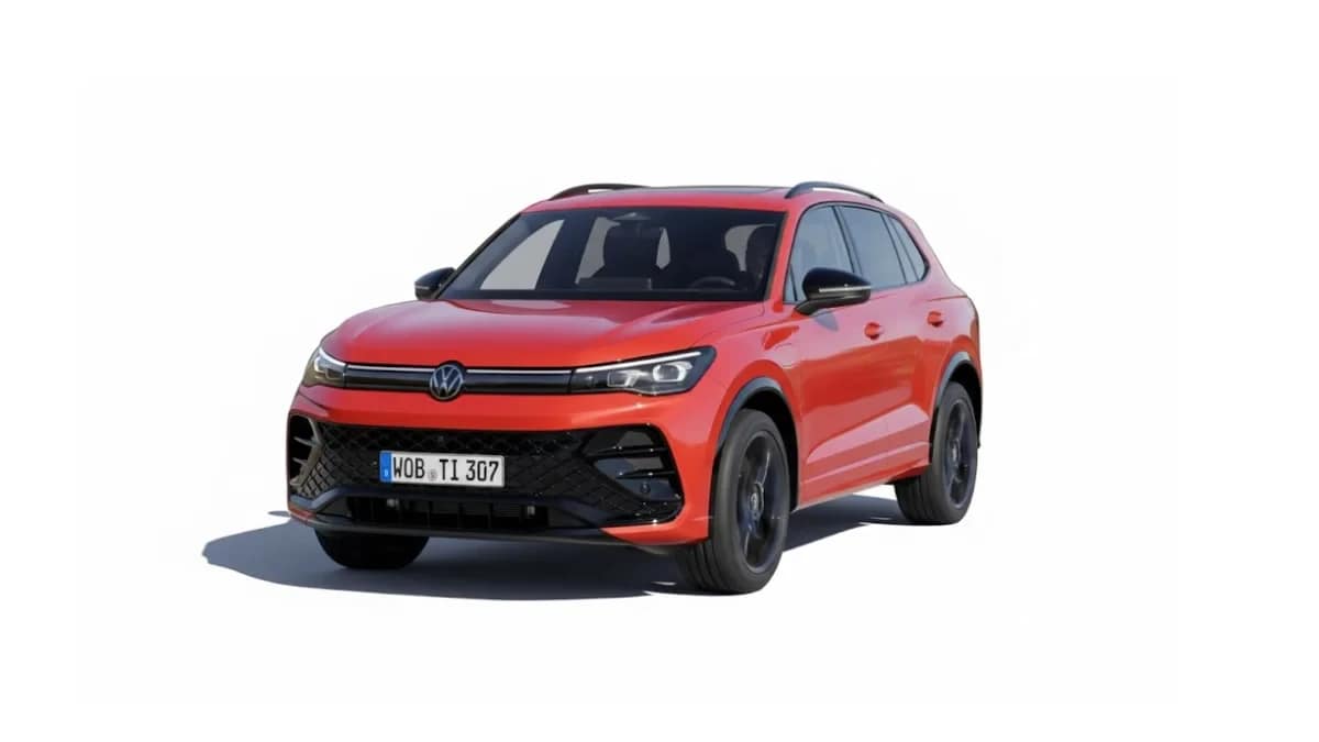 Volkswagen Tiguan-R Line Front Left Quarter Image