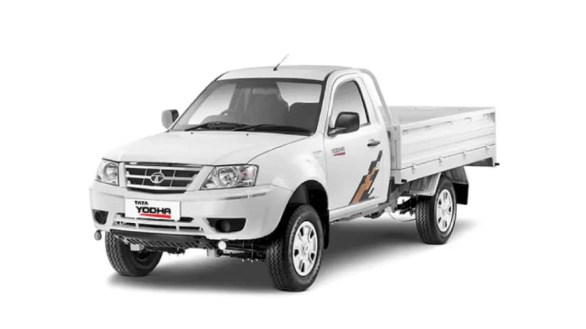 Yodha Pickup exterior view 1