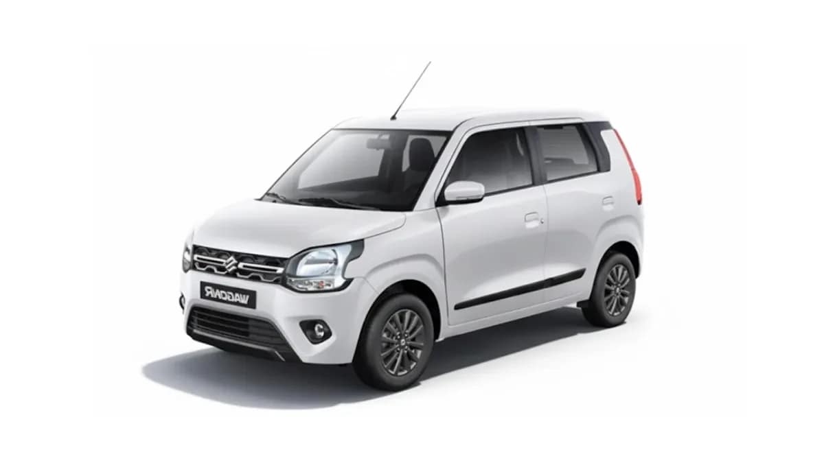 Wagon R tour exterior view 1