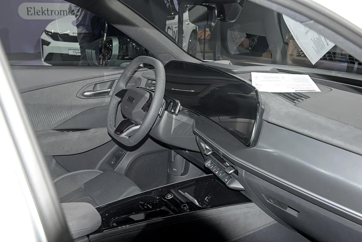 New third-generation Audi Q3 dashboard and cabin