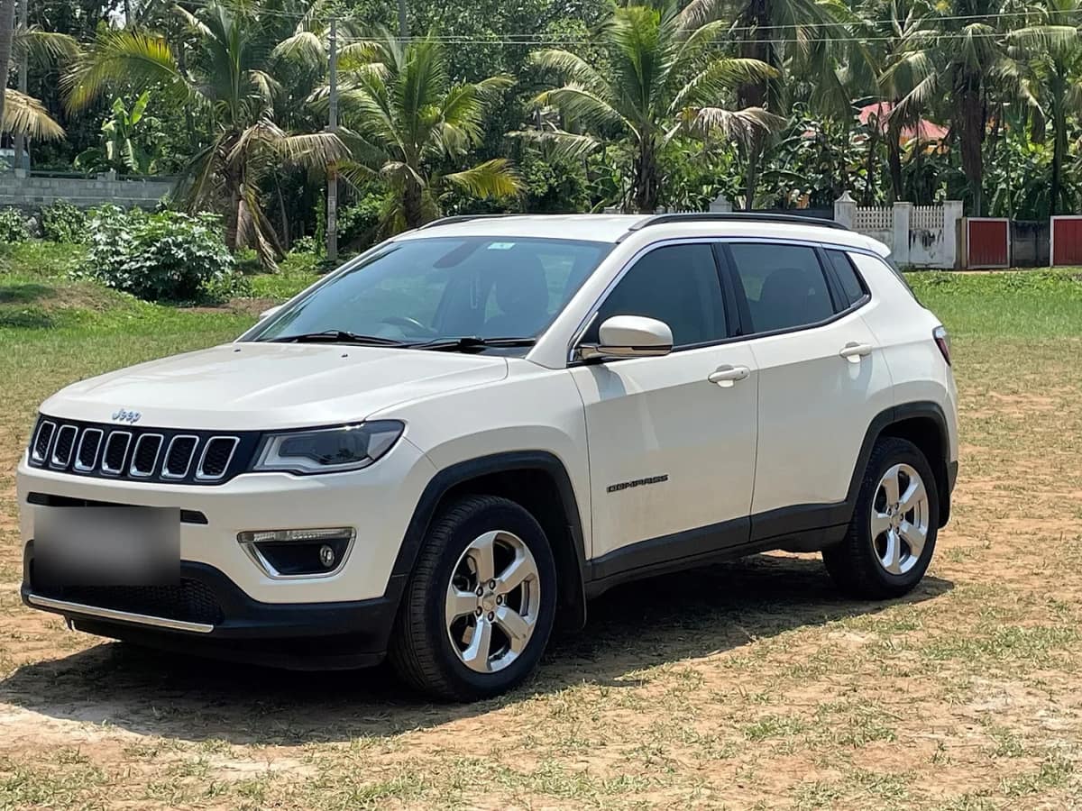 Jeep Compass photographed in India