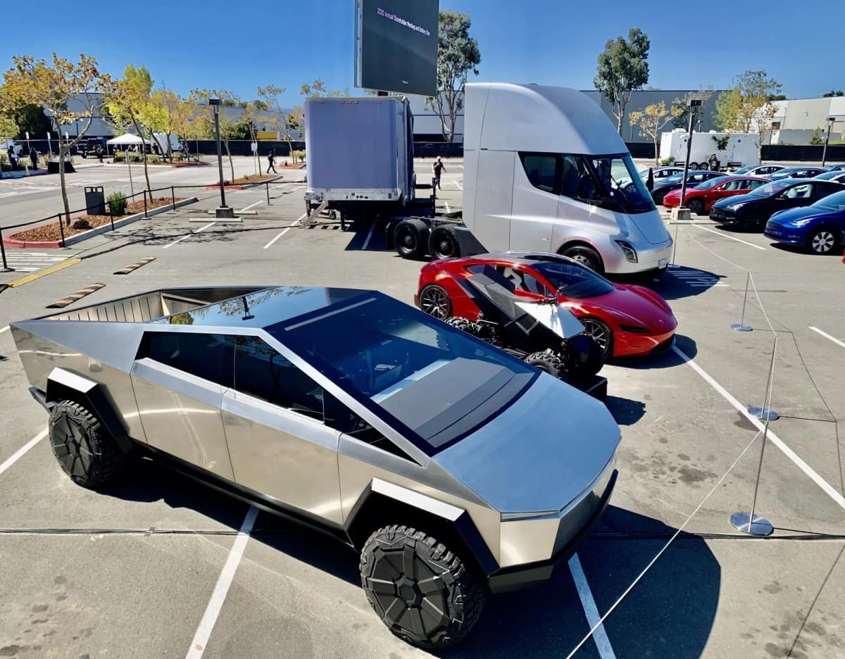 Tesla Semi, Roadster prototype, Cybertruck and Model Y parked together at Tesla's 2020 shareholder meeting