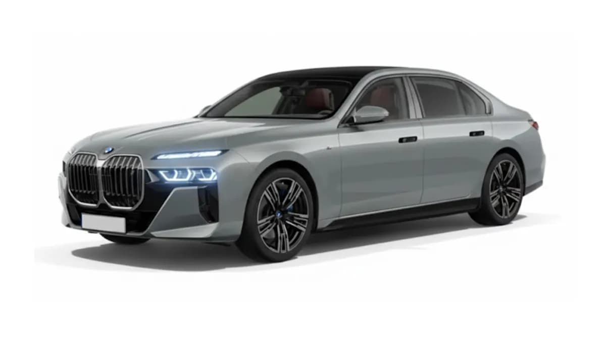 BMW i7