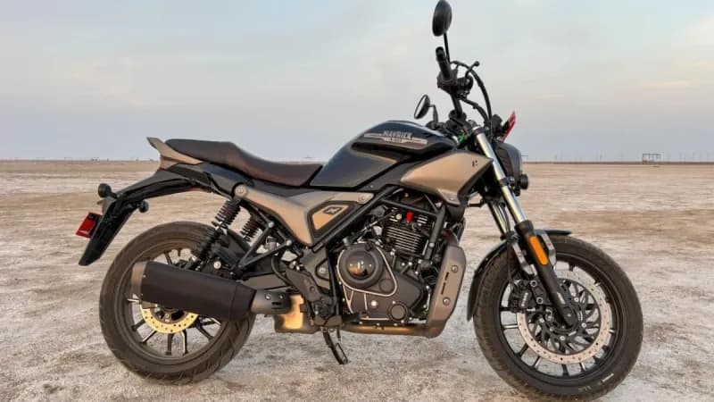 Hero Mavrick 440 The Bold, Raw, and Slightly Unpredictable Beast
