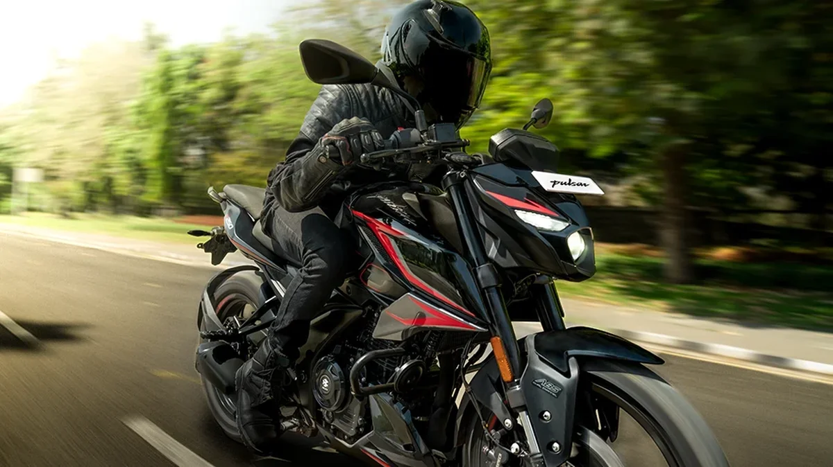 Bajaj Pulsar N250SS Launched at ₹1.59 Lakh: What's New Over the N250