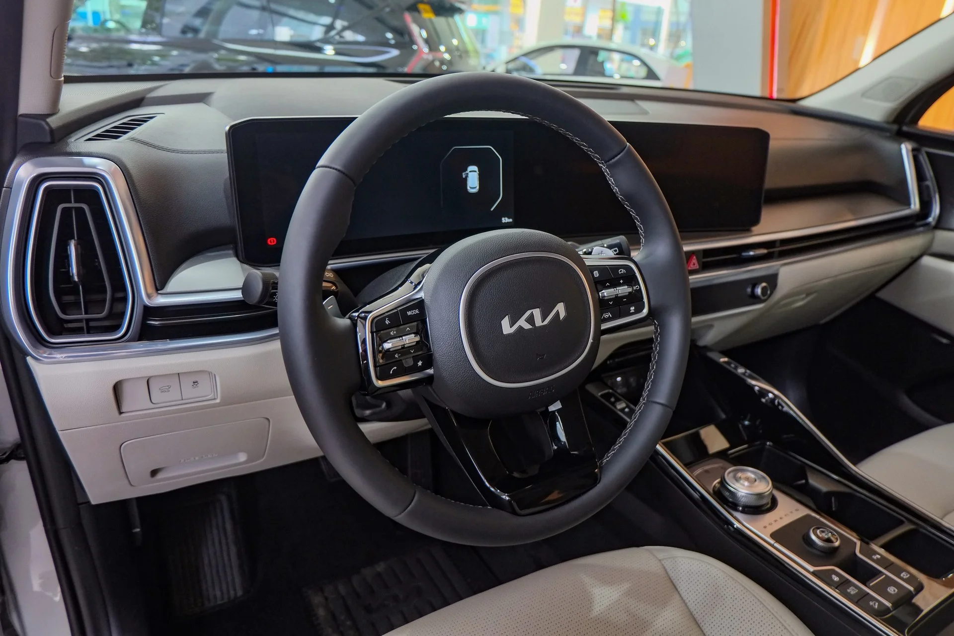 Kia Sorento dashboard wide (interior, international model)