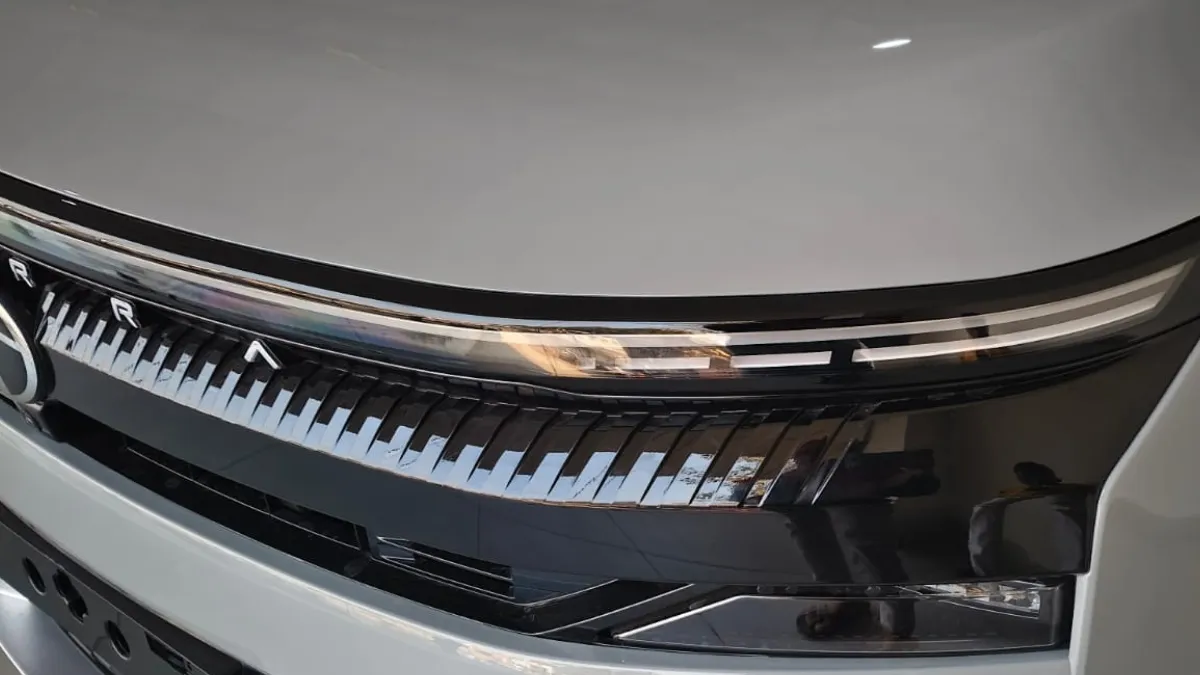 Tata Sierra Daytime Running Lamp Image