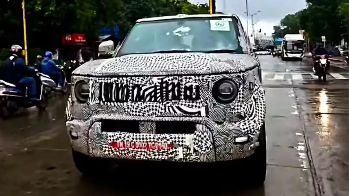Mahindra Vision S Diesel Automatic Mid Variant Spied – Interior Details, Panoramic Sunroof Revealed