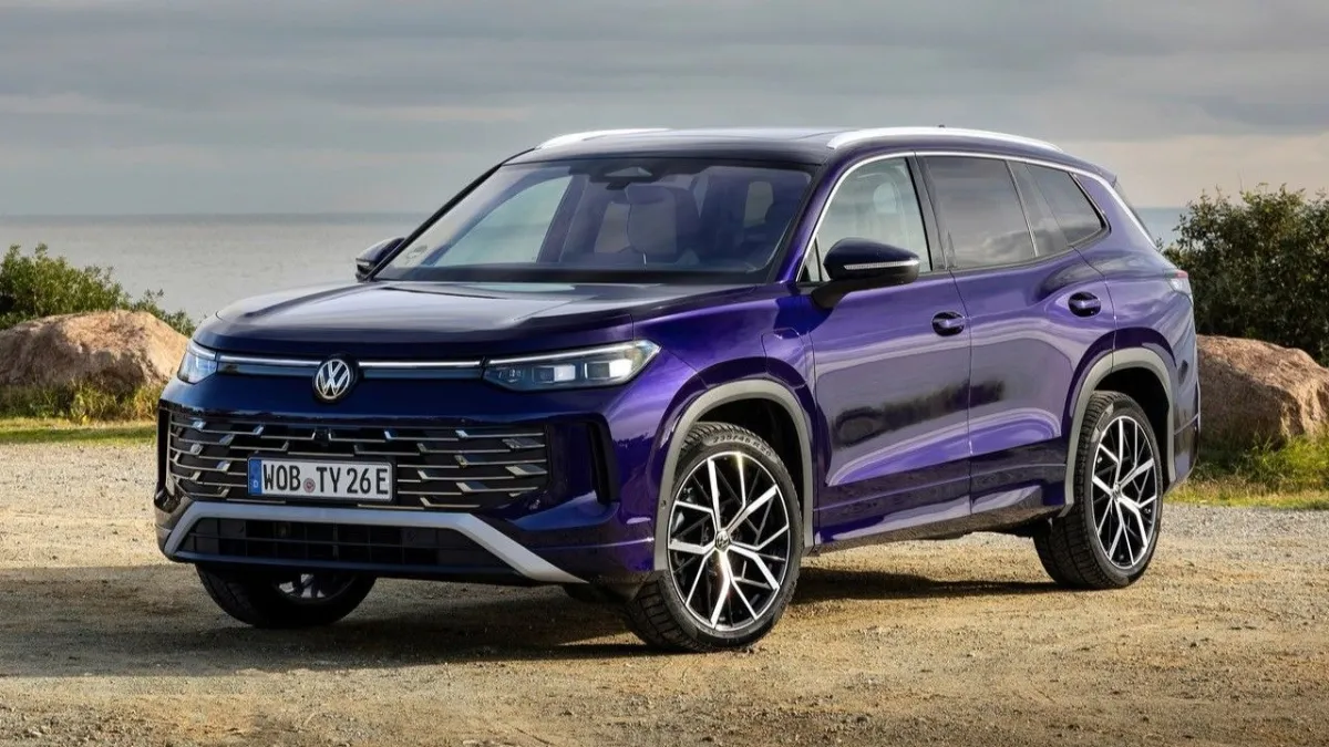 Volkswagen Tayron R-Line India Launch Flagship SUV Priced at ₹46.99 Lakh