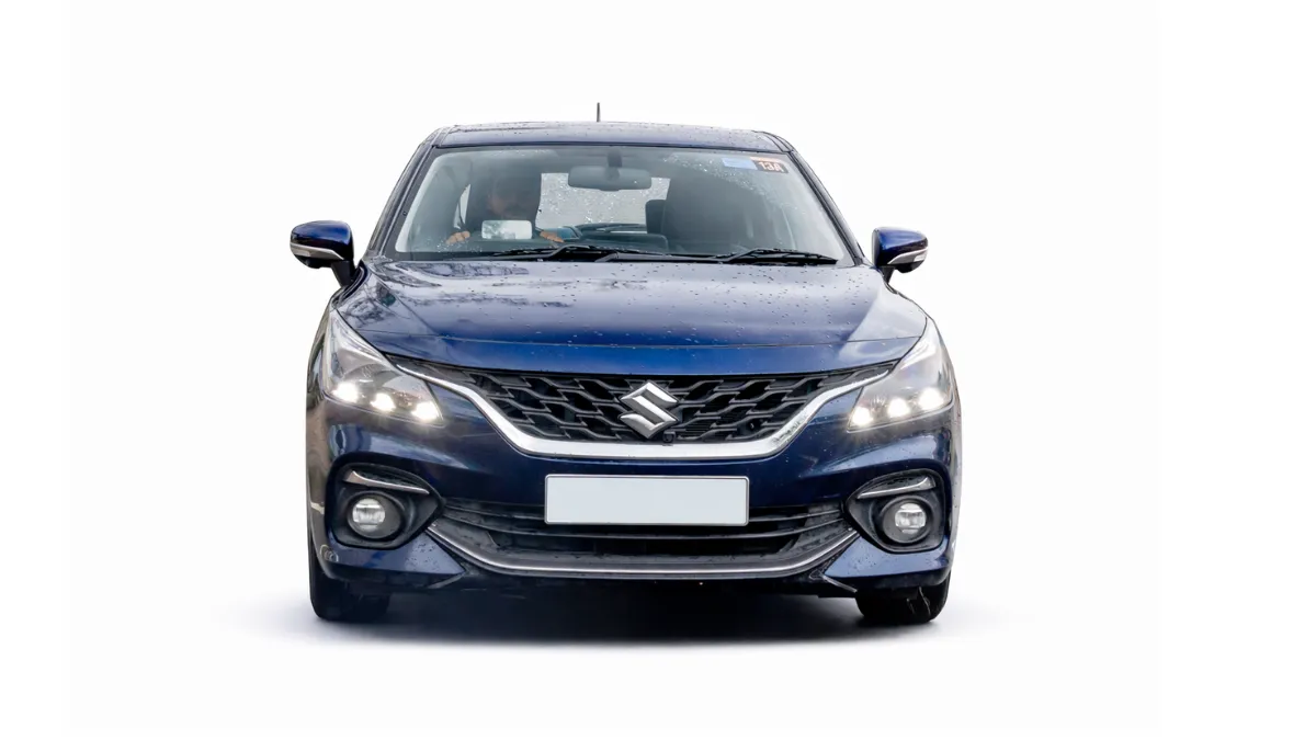 Maruti Suzuki Baleno Driving Front Image