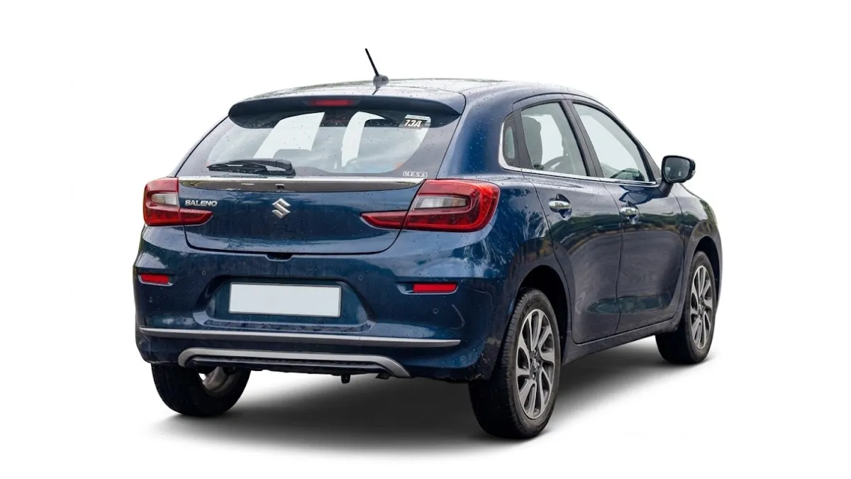 Maruti Suzuki Baleno Driving Rear Right Three Quarter Image